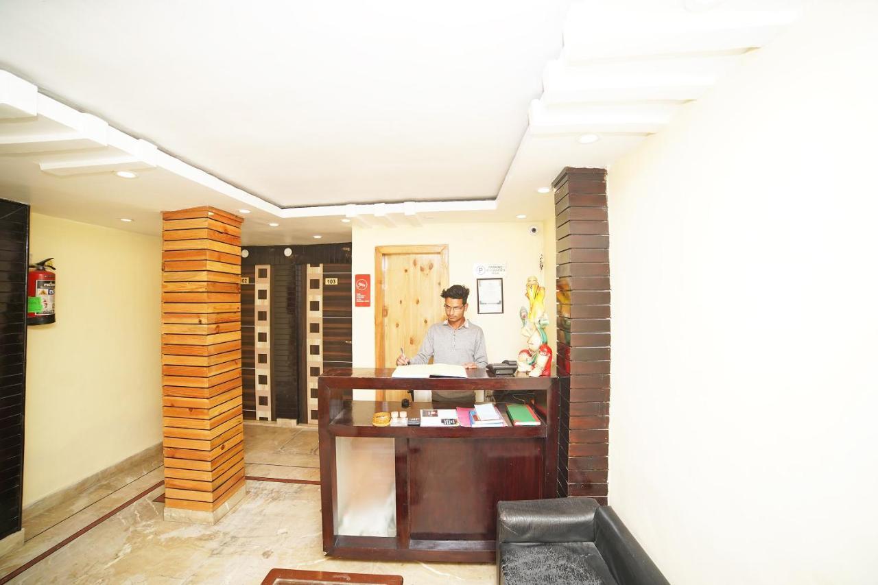מלון נייניטל Oyo Flagship 8594 Golden Nest מראה חיצוני תמונה