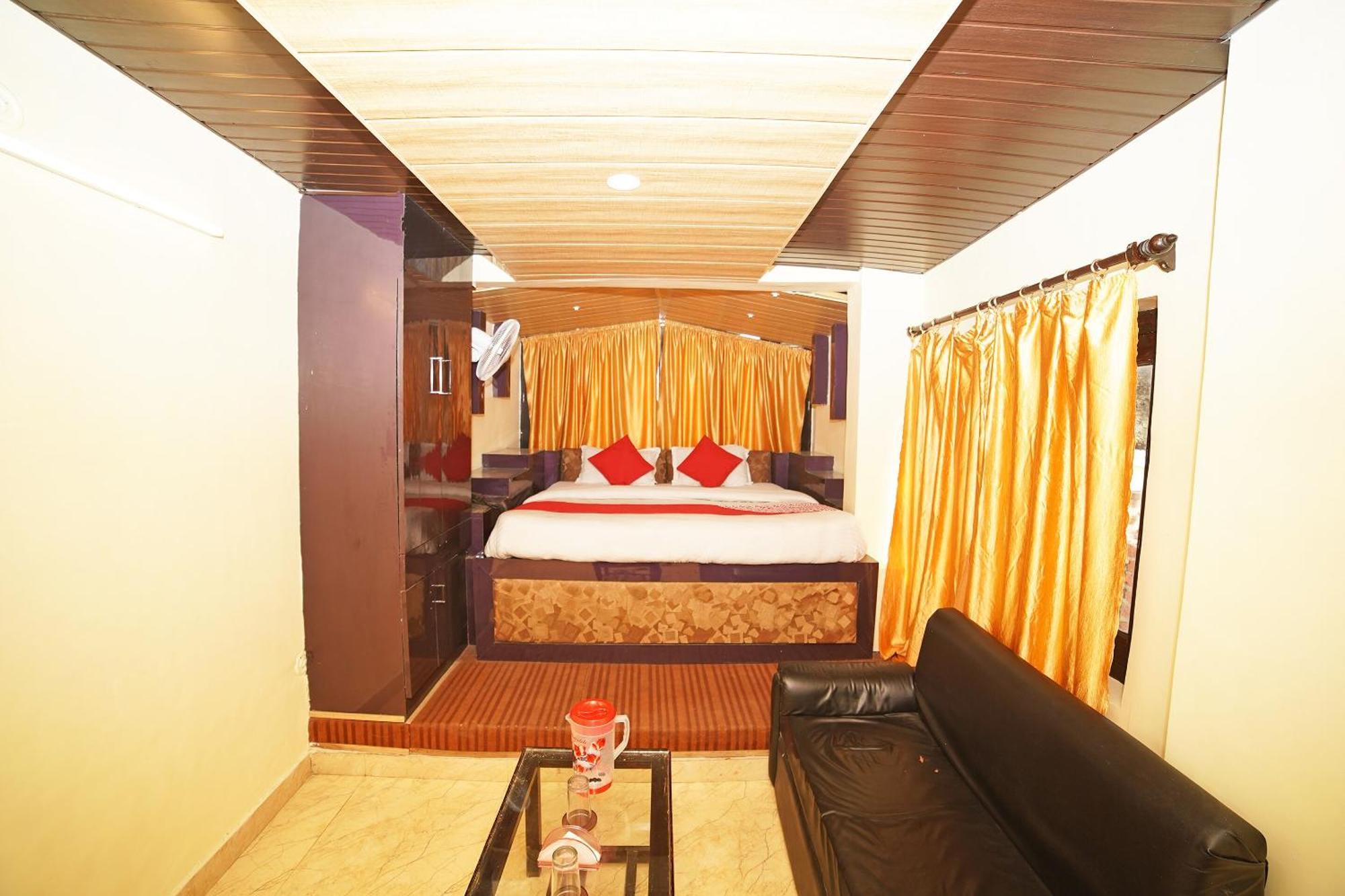 מלון נייניטל Oyo Flagship 8594 Golden Nest מראה חיצוני תמונה